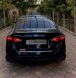 نيسان ألتيما